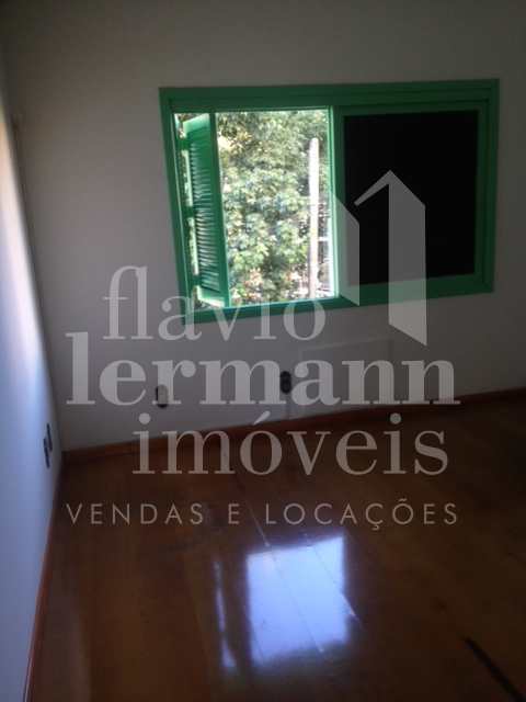 Foto 11: Casa de 2 andares, 3 dormitórios e piscina no bairro Rio Branco no bairro Rio Branco, Porto Alegre